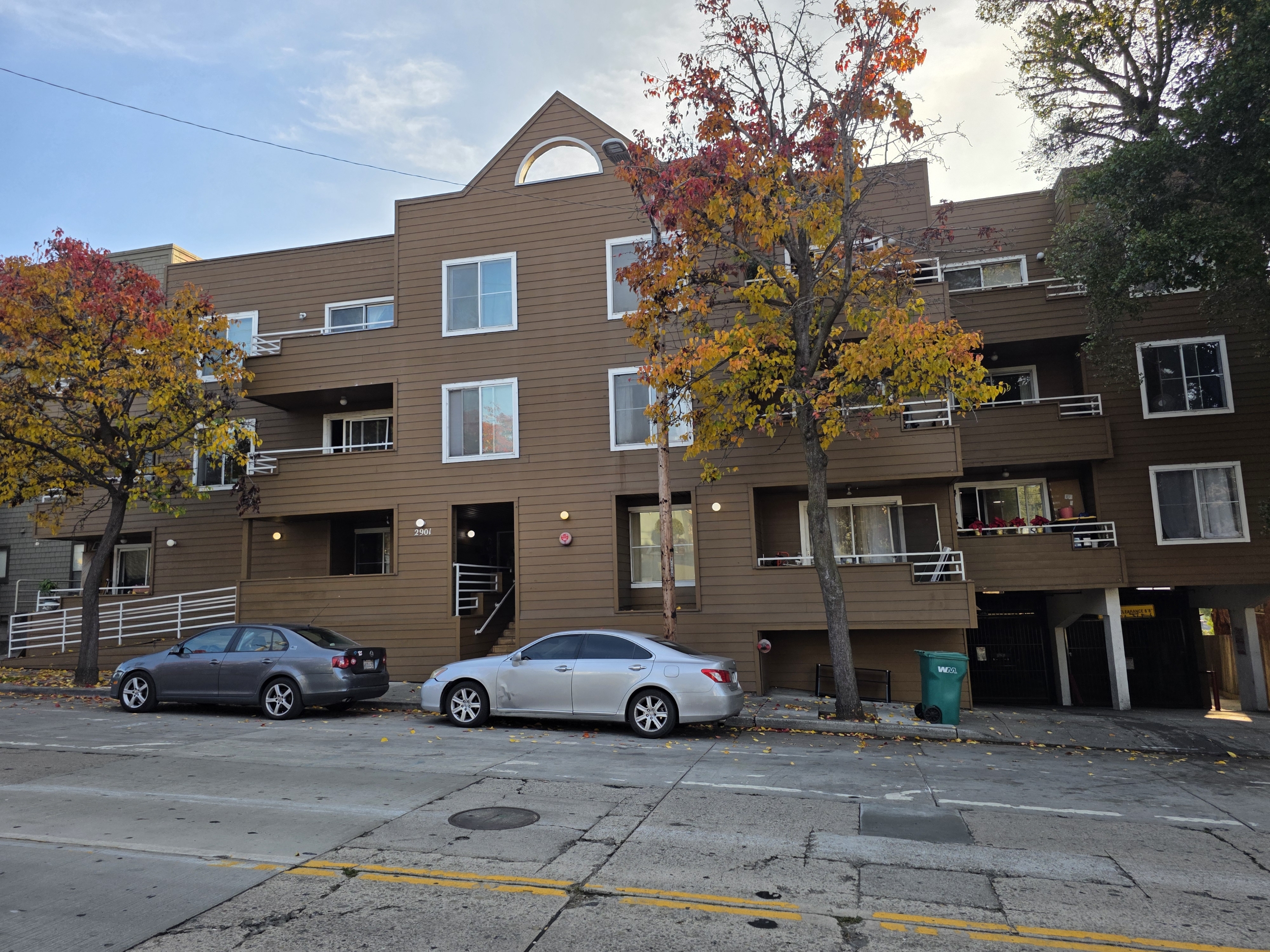 2901 MacArthur Boulevard - 1 111